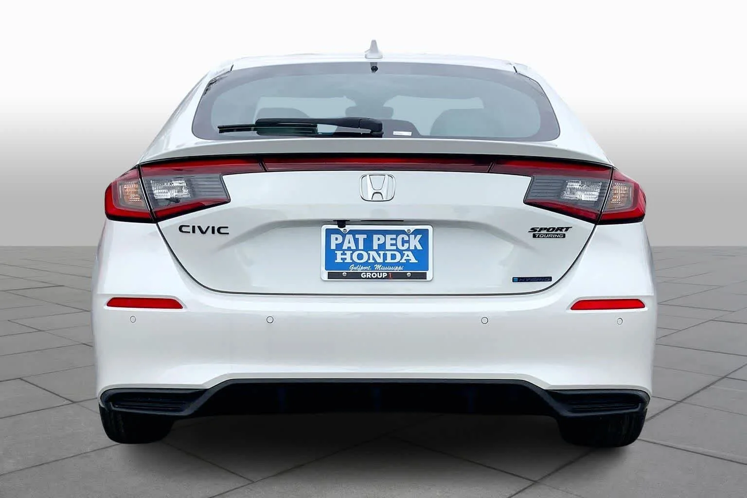 New 2026 Platinum White Pearl Honda Sport Touring image 4