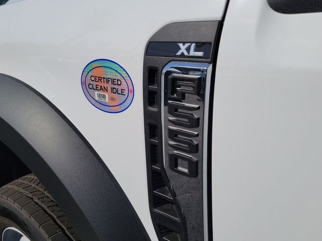 New 2026 Oxford White Ford F-550® XL image 27