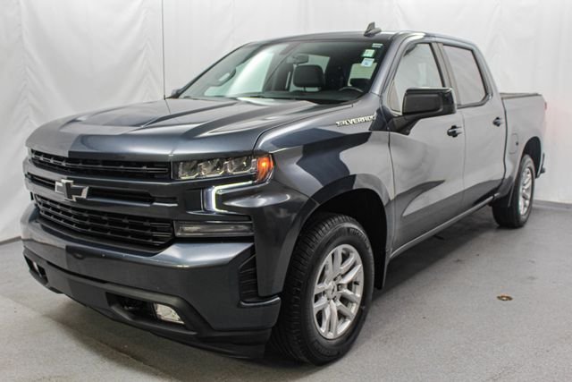 Used 2019 Shadow Gray Metallic Chevrolet RST image 5
