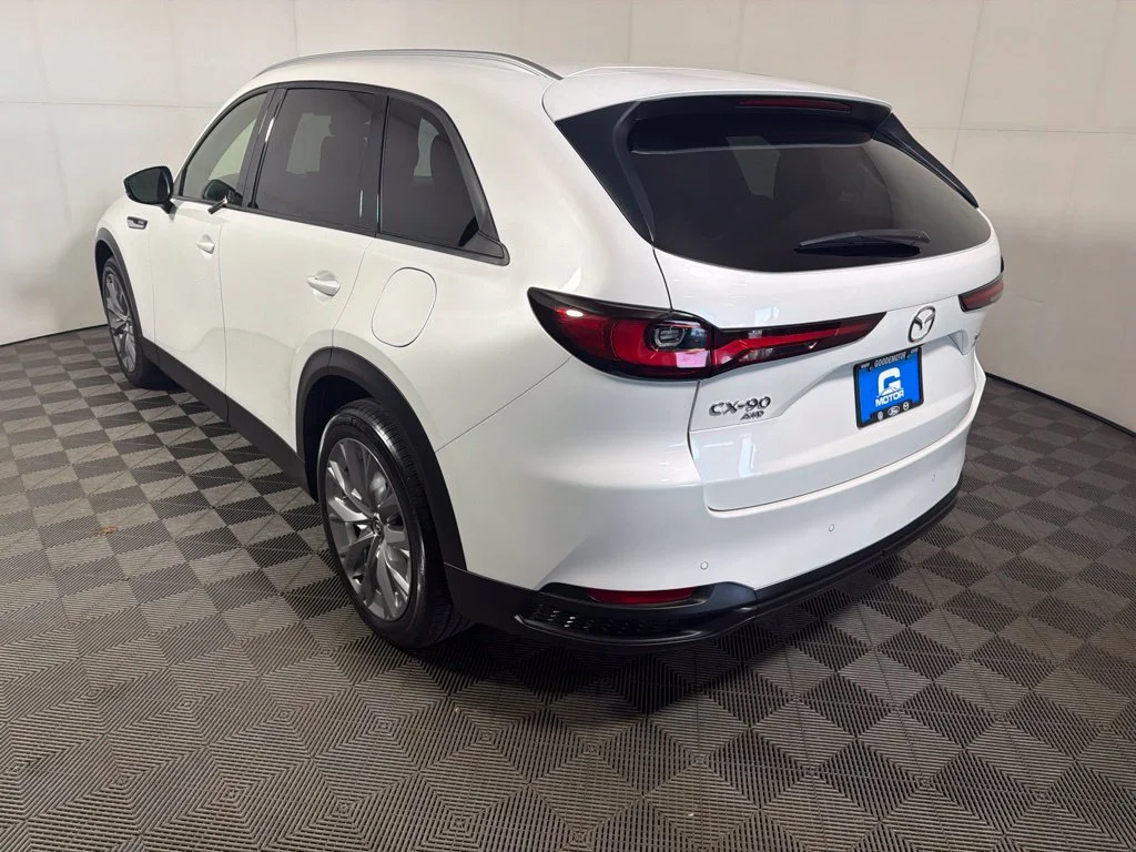 Used 2026 White Mazda 3.3 Turbo Preferred image 5