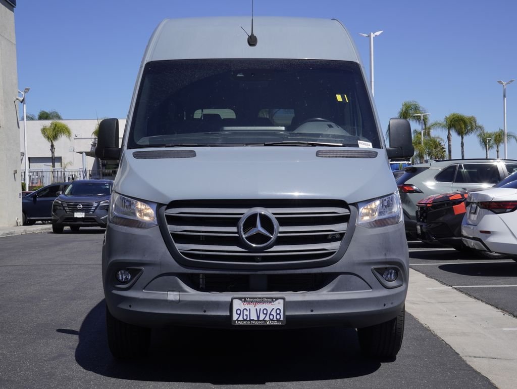 Used 2023  Mercedes-Benz Passenger 144 WB image 5