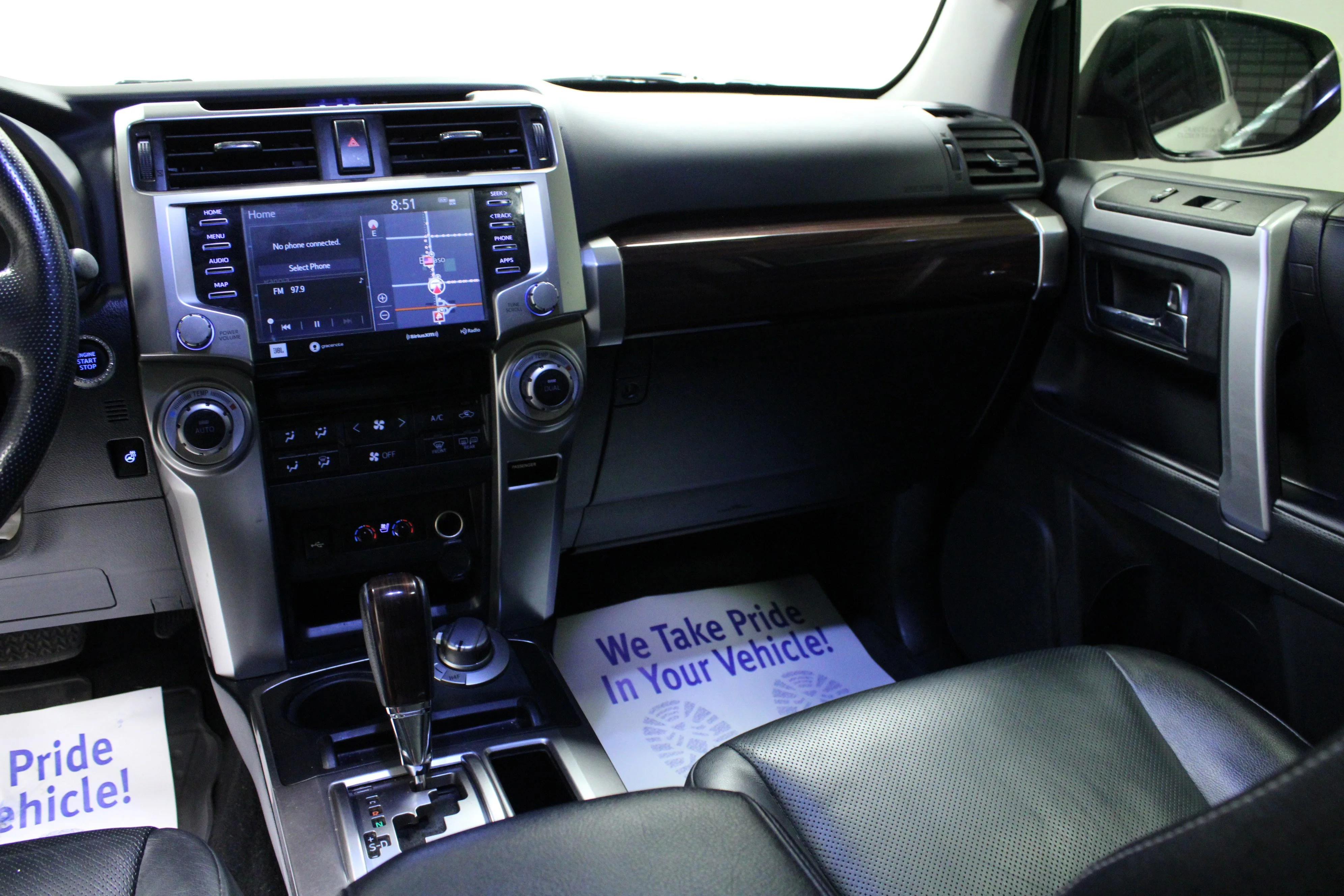 Used 2023 Blizzard Pearl Toyota Limited image 19