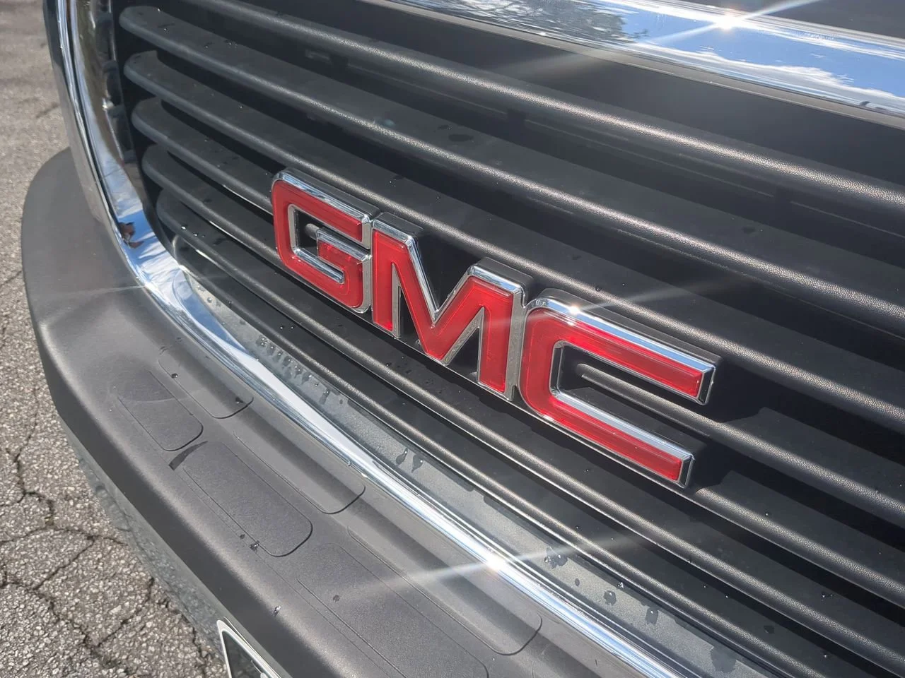 New 2025 Summit White GMC Work Truck image 27