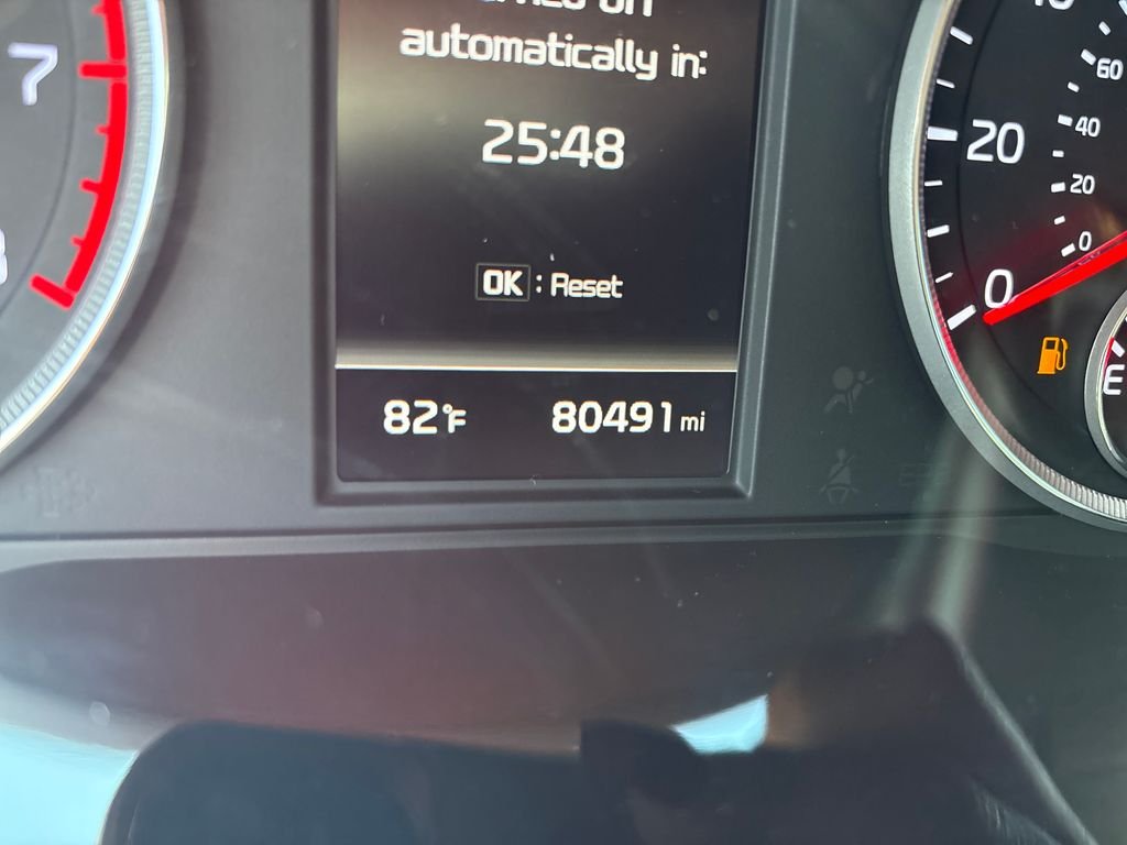 Used 2021 Silver Kia LXS image 19