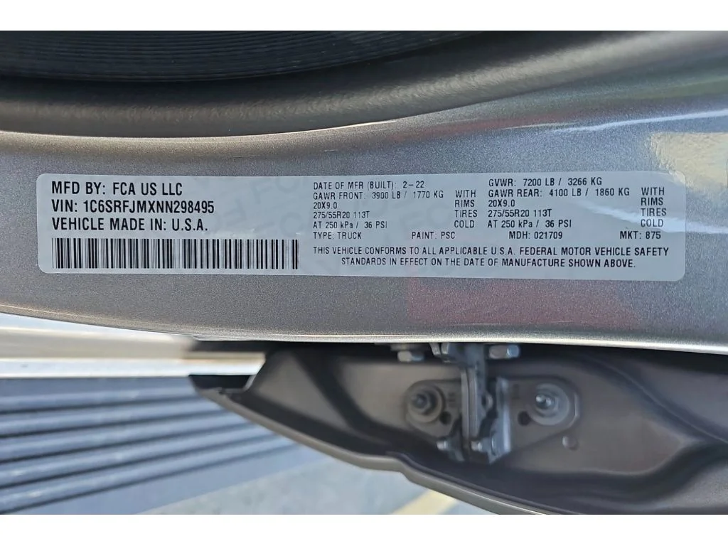 Used 2022 Billet Silver Metallic Clearcoat Ram Laramie image 9