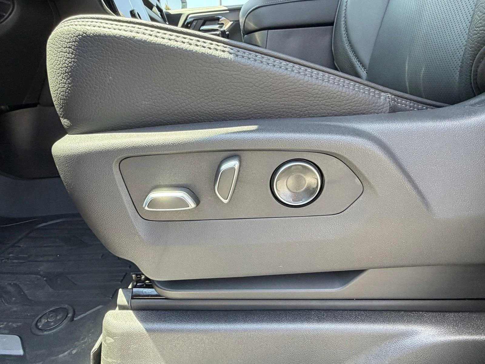 New 2026 Onyx Black GMC Denali image 21