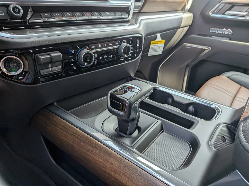 New 2026 Black Chevrolet High Country image 25
