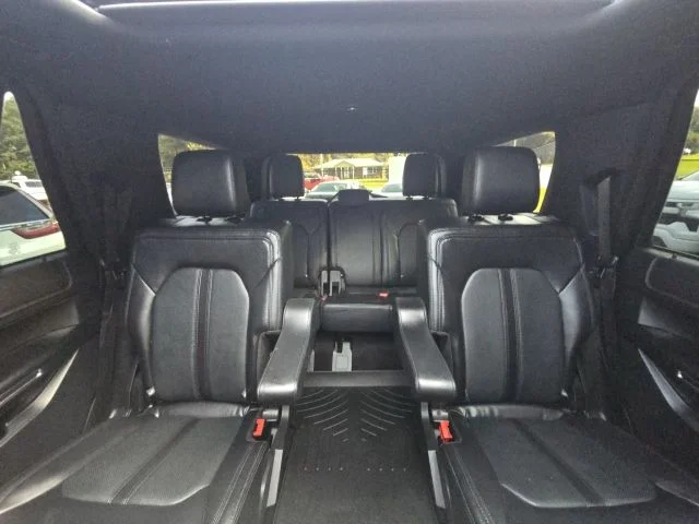 Used 2021 White Ford Limited image 20