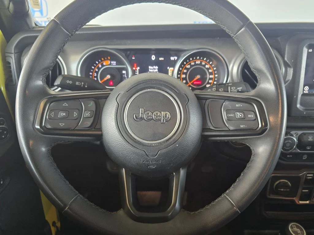 Used 2023 Yellow Jeep Sport S image 16