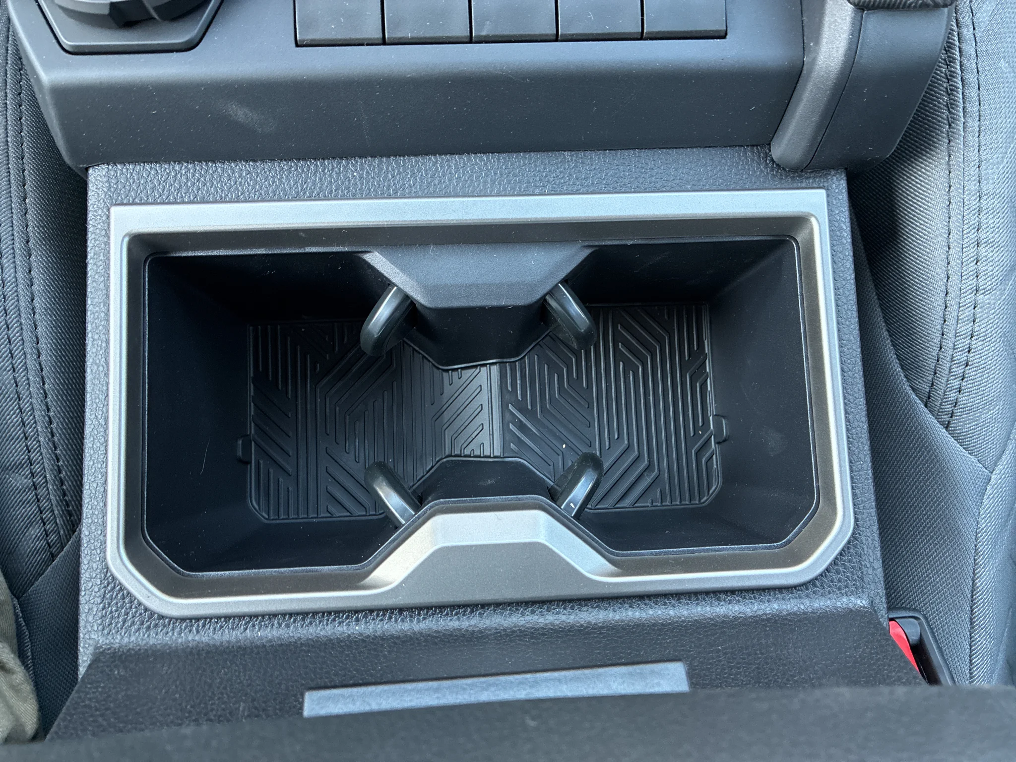 2026 Toyota Tacoma SR5 - Photo 19
