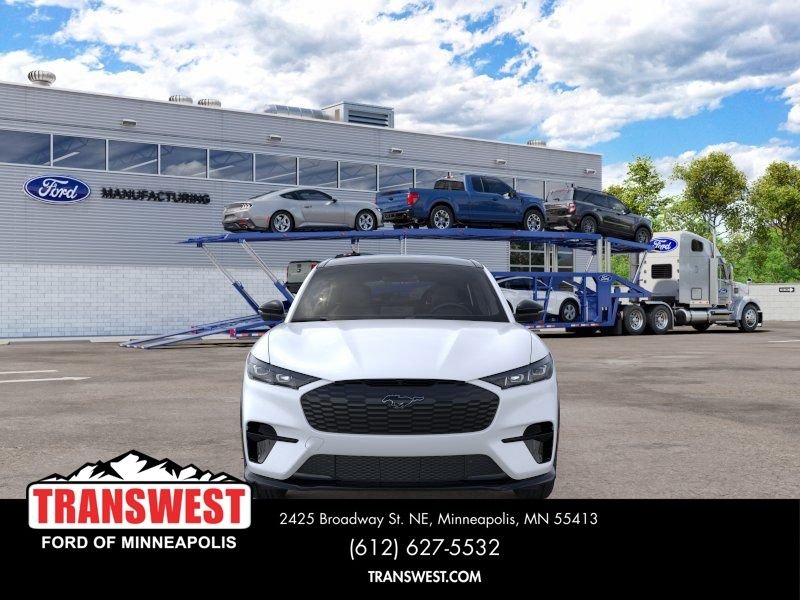 New 2026 Star White Metallic Tri-coat Ford Premium image 6