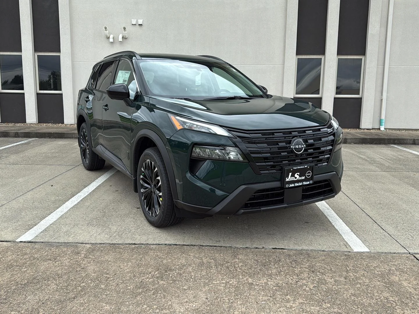 New 2026 OBSIDIAN GREEN Nissan Dark Armor image 1