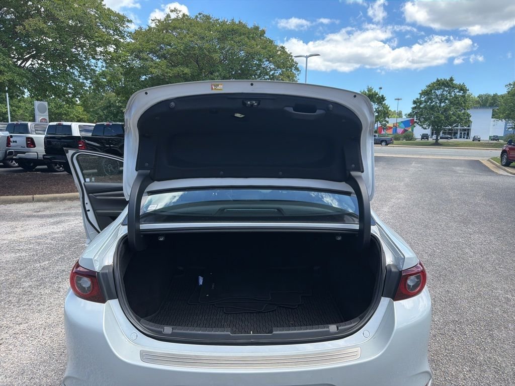 Used 2024 White Mazda 2.5 S Select Sport image 10