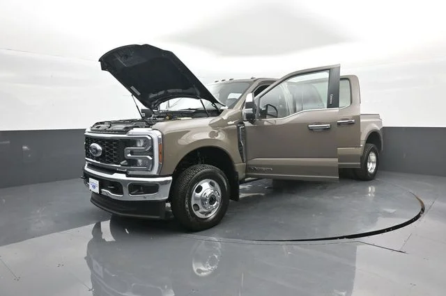 New 2026 Marsh Gray Ford F-350® King Ranch® image 44