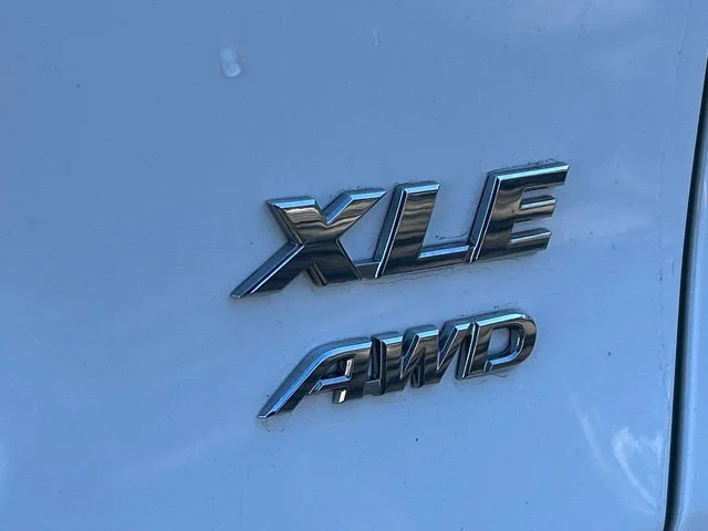 Used 2024 White Toyota XLE image 9