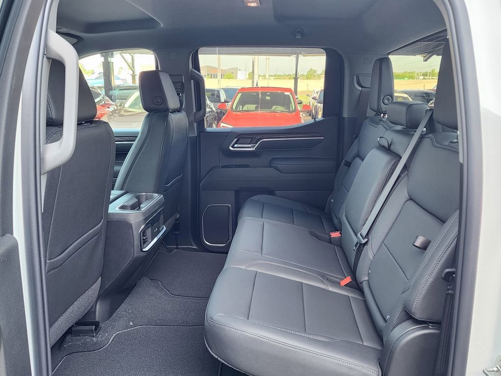 2026 GMC Sierra 1500 SLT - Photo 42