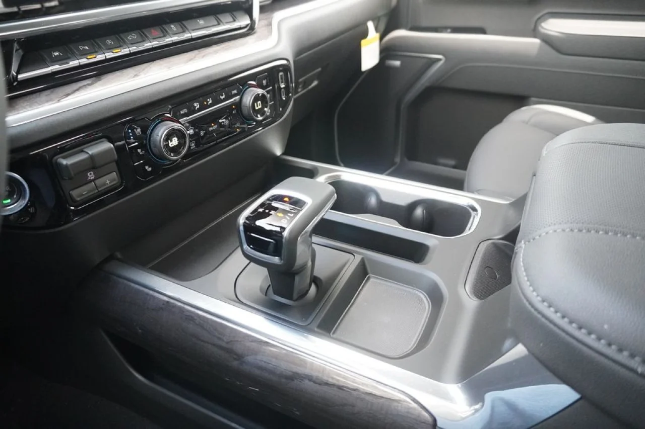2026 Chevrolet Silverado 1500 LTZ - Photo 28