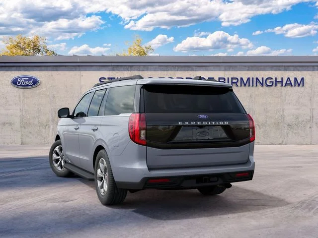 New 2027 Gray Ford Active image 4