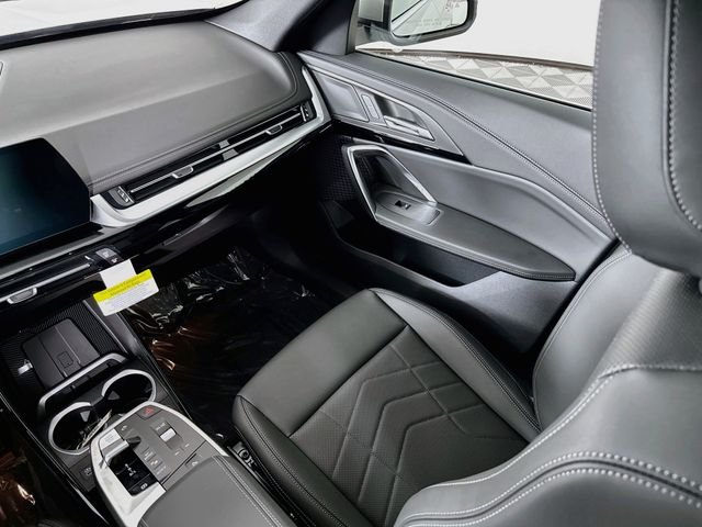 New 2026 Silver Metallic BMW xDrive28i image 24