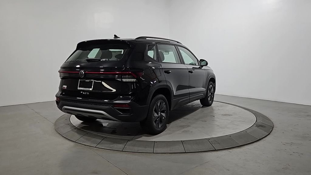 New 2026 Black Volkswagen 1.5T S image 5