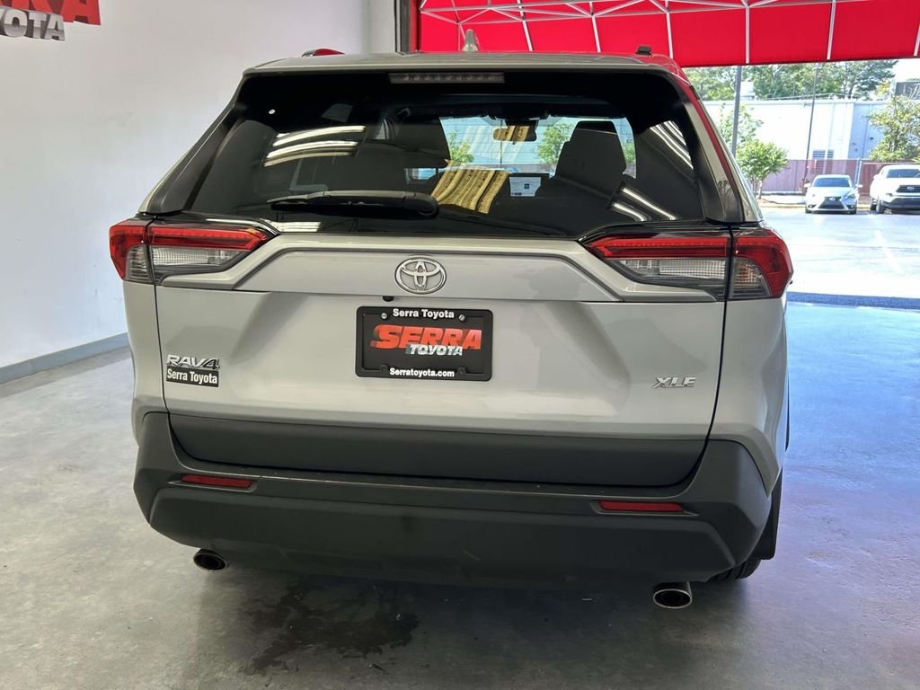 Used 2024 Silver Toyota XLE image 4