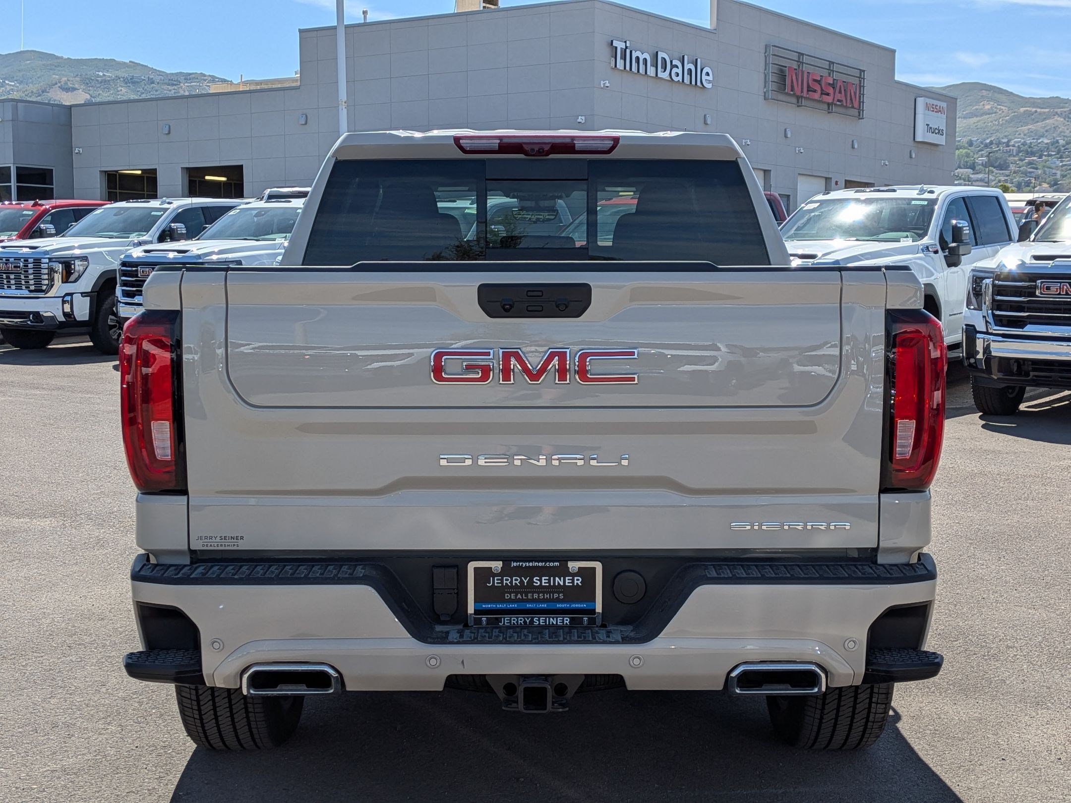 2026 GMC Sierra 1500 Denali - Photo 13