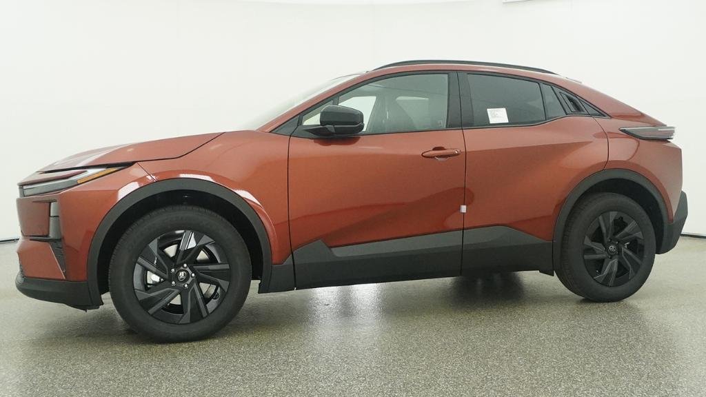 New 2026 Tandoori Toyota SE image 8