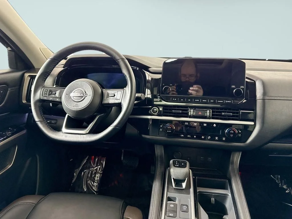 2024 Nissan Pathfinder Platinum - Photo 8