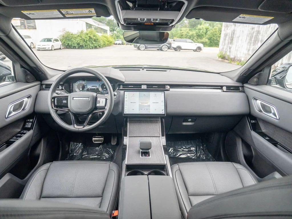 Certified Used 2026 Black Land Rover Dynamic SE image 18