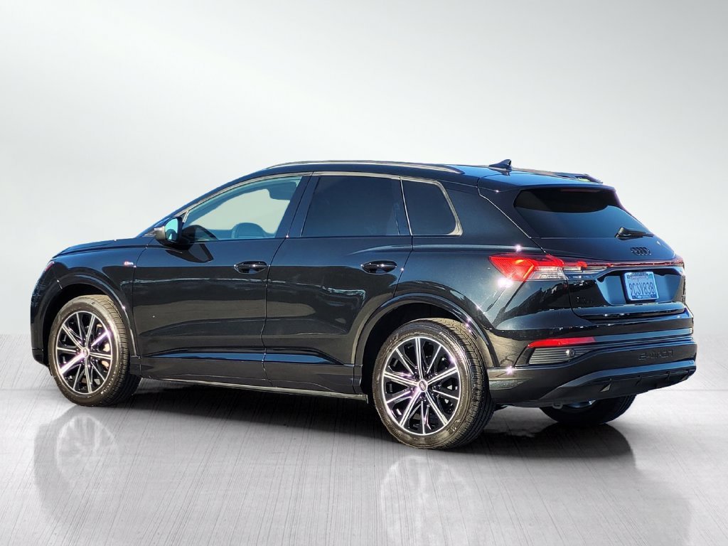 2022 Audi Q4 e-tron Premium Plus - Photo 8