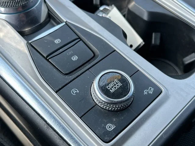 Used 2023 White Ford Platinum image 49