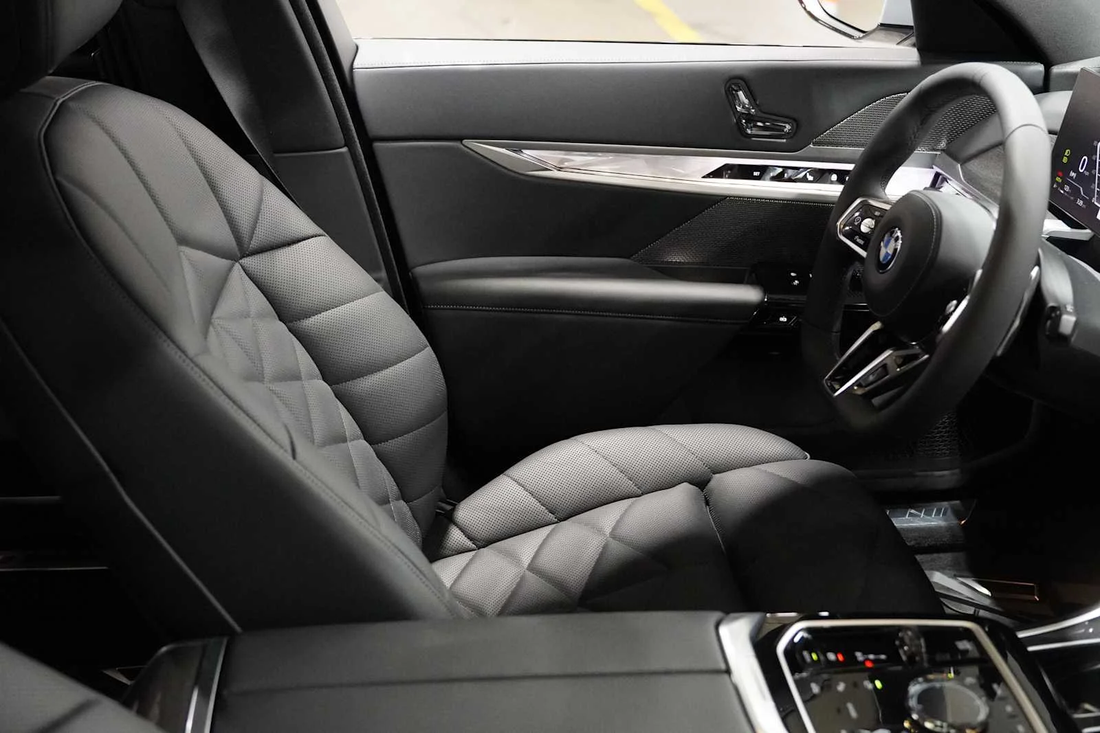 New 2026 Brooklyn Grey Metallic BMW 740i image 11