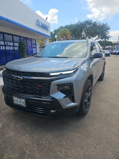 2024 Chevrolet Traverse FWD RS's photo
