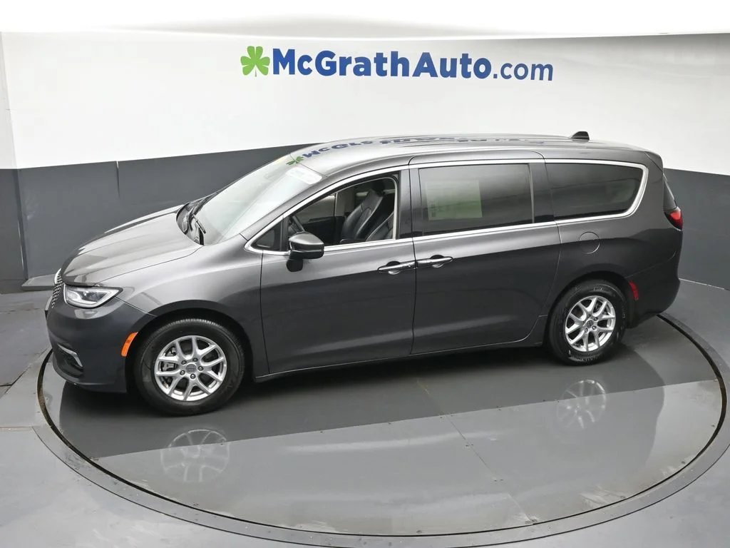 Certified Used 2023 Gray Chrysler Touring L image 24