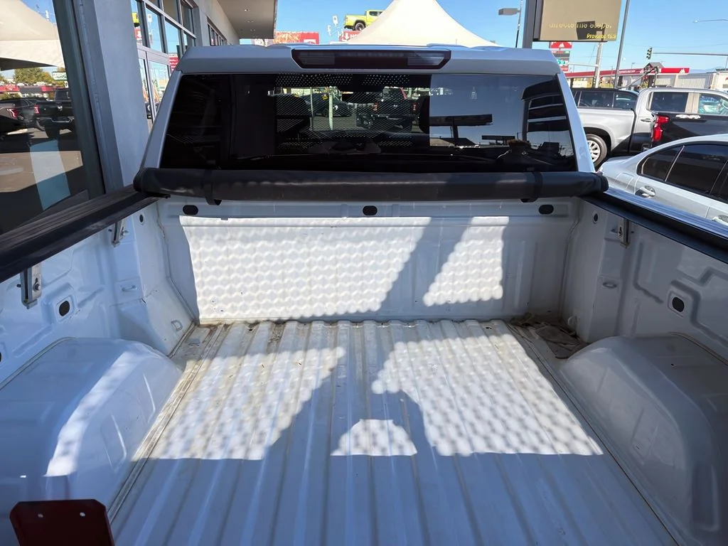 Used 2020 Summit White Chevrolet LT image 14