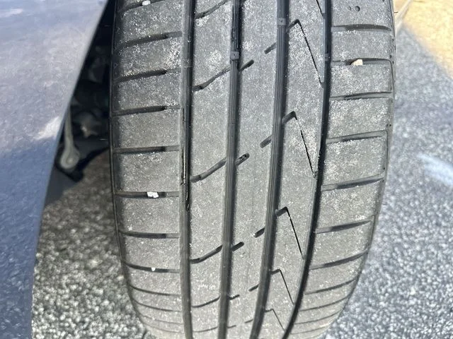 Used 2024 Blue Honda EX-L image 11