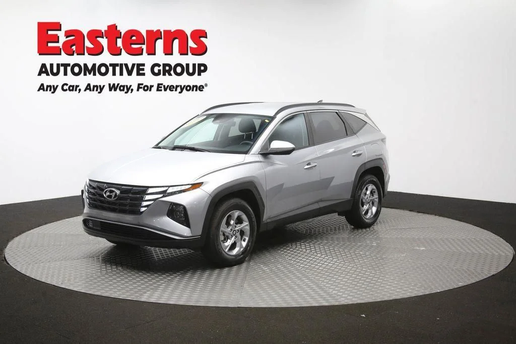 Used 2022 Silver Hyundai SEL image 52