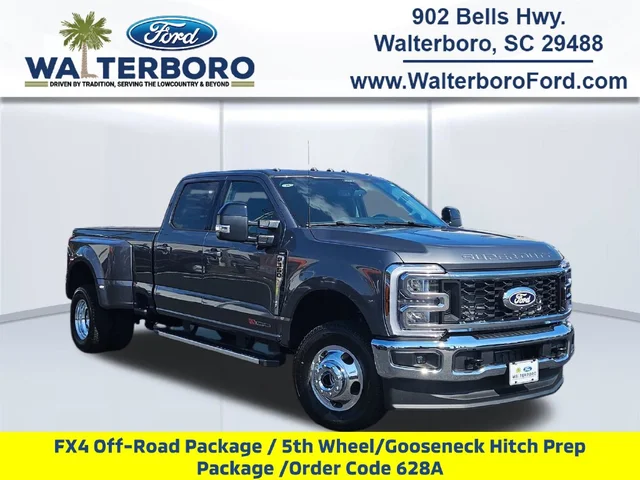 2027 Ford Super Duty F-350® Lariat®