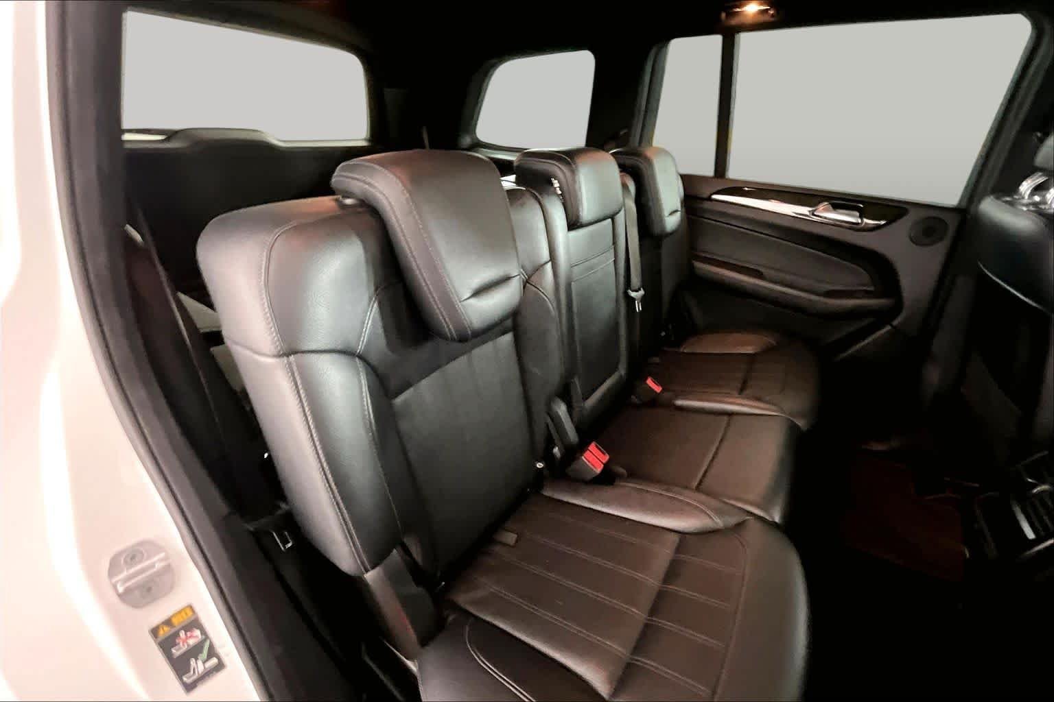 Used 2017 Polar White Mercedes-Benz GLS 450 image 19