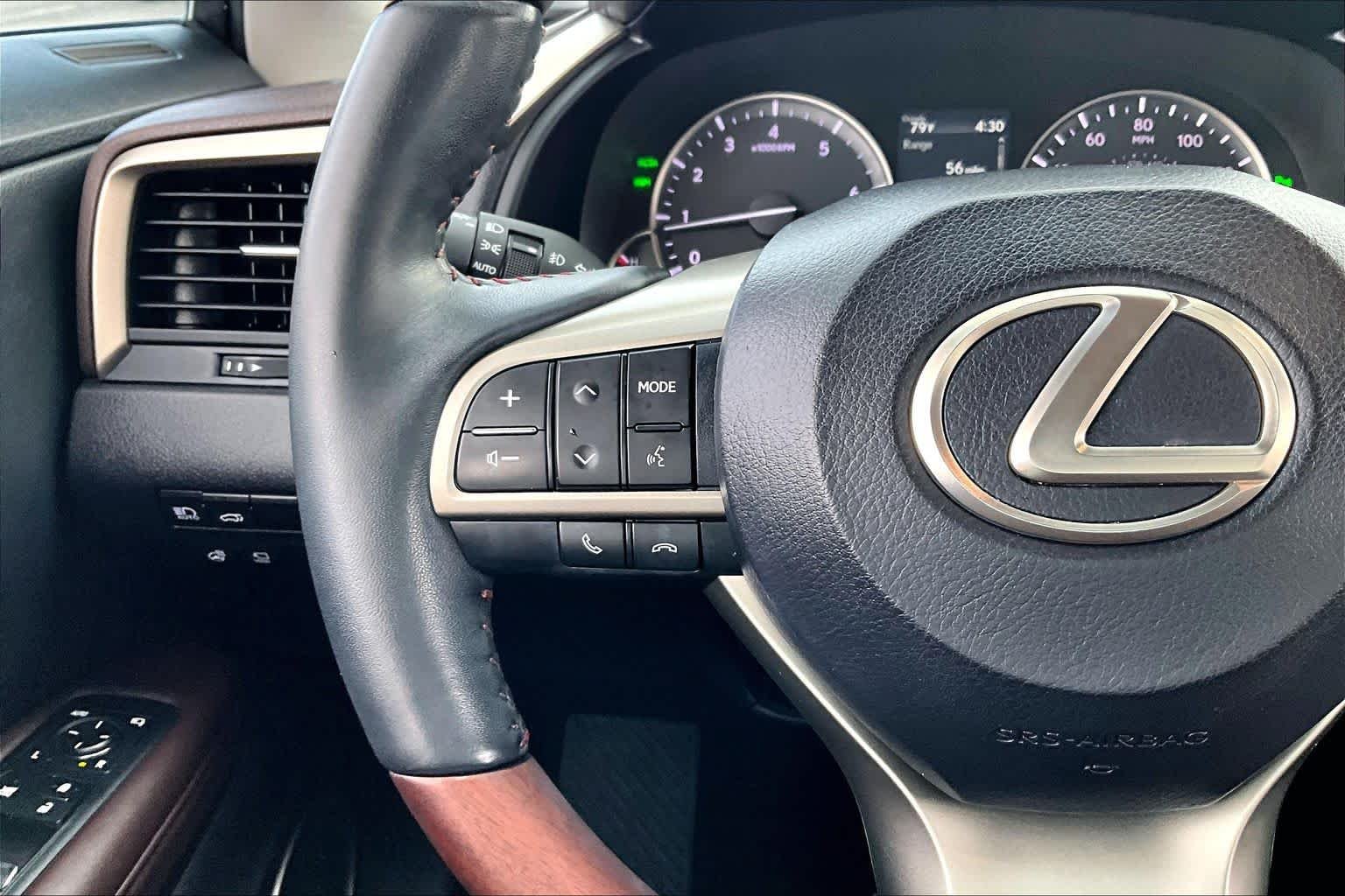Used 2019 Eminent White Pearl Lexus  image 24