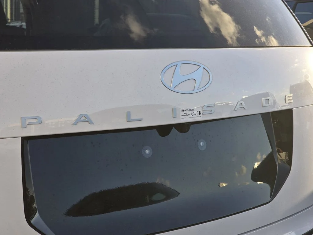 New 2026 White Hyundai Blue SEL image 6