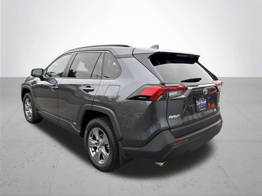Used 2025 Gray Toyota LE image 9