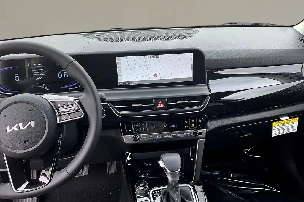 New 2026 Clear White / Black Roof Kia S image 6