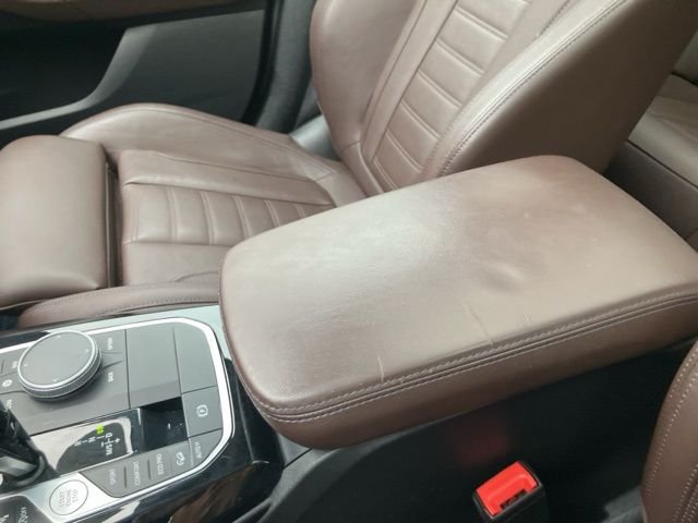 Used 2023 Gray BMW xDrive30i image 36