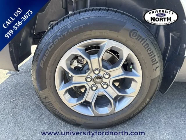 Used 2025 White Ford XLT image 9