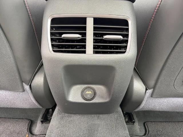 Used 2021 Red Hyundai SEL Plus image 37