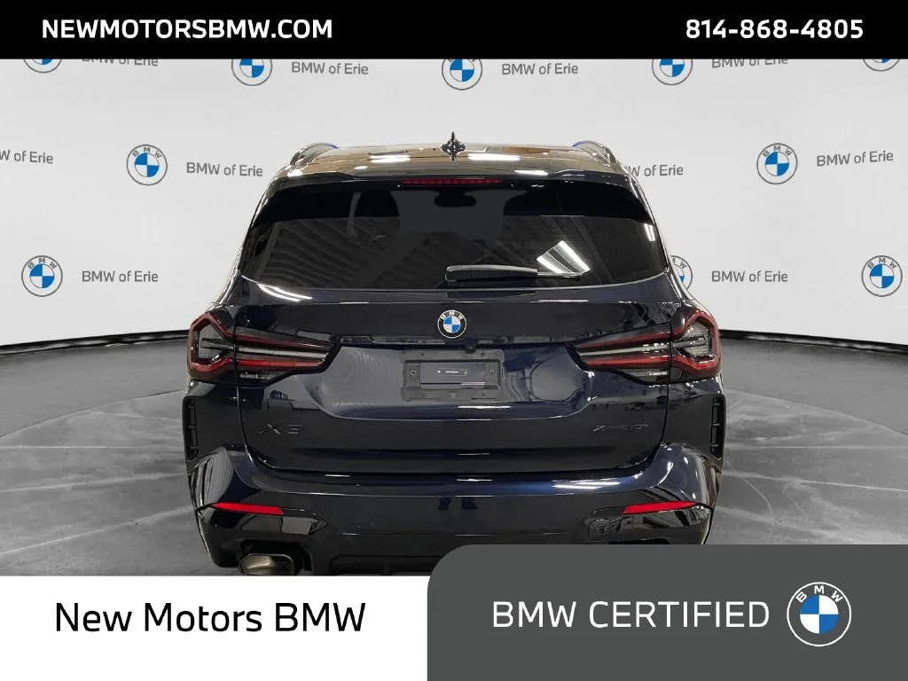 Used 2024 Carbon Black Metallic BMW xDrive30i image 4