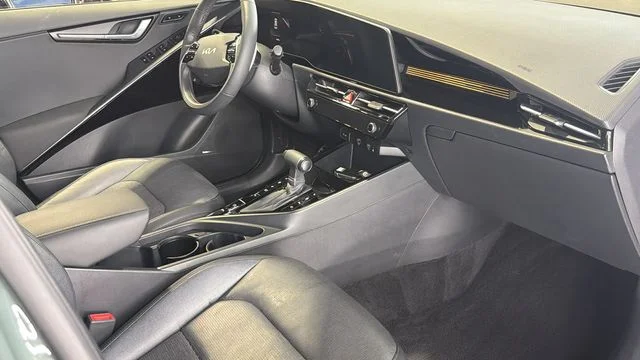 Certified Used 2023 Green Kia SX Touring image 13