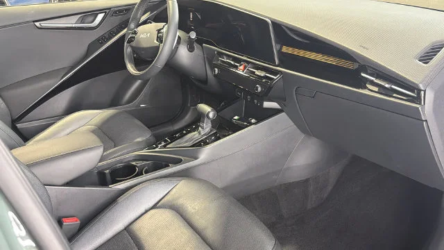 Certified Used 2023 Green Kia SX Touring image 13