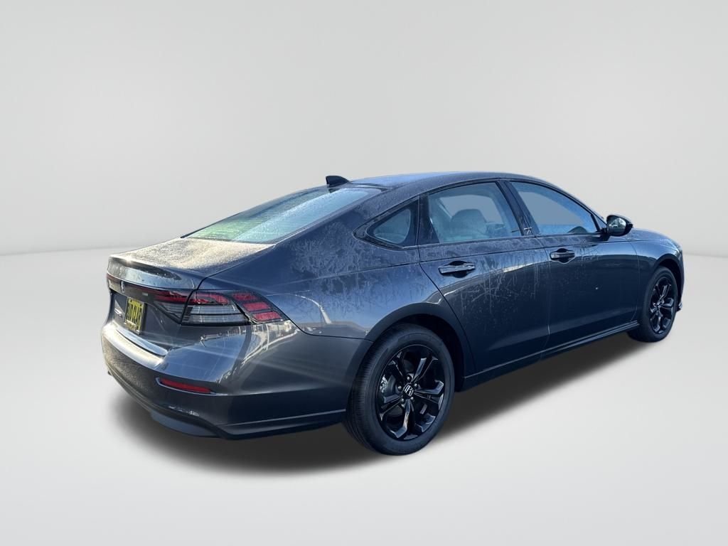 2025 Honda Accord SE - Photo 7